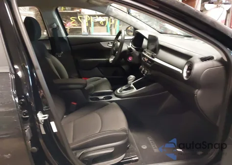 2023 Kia Forte Lxs из США, поврежденный, VIN 3KPF24AD9PE656809